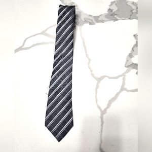 NWT Geoffrey Beene Black/Gray Tie